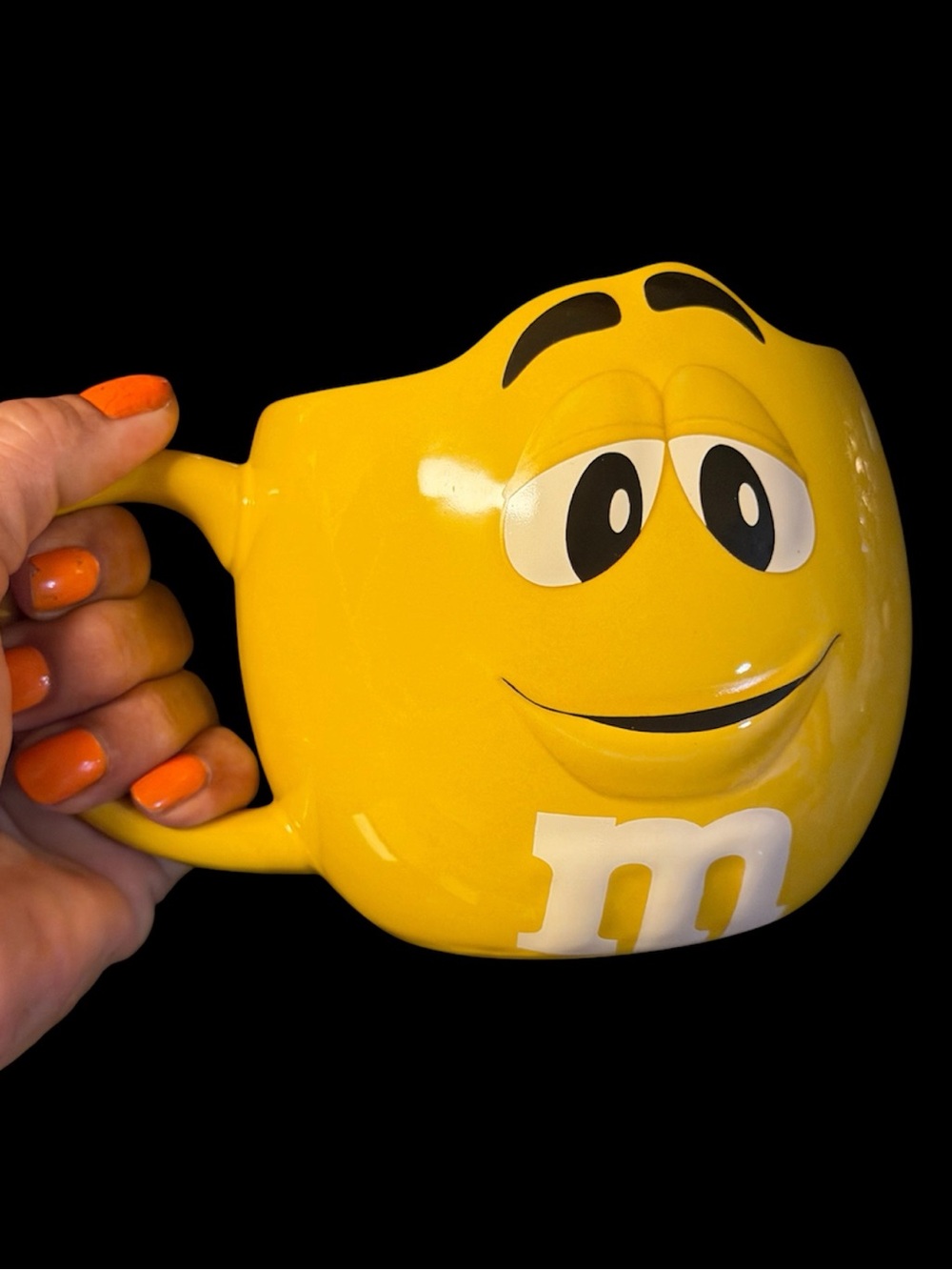 M&M'S Yellow Character 3D Sculpted Ceramic Mug Extra Large 24 oz 2023 Mars